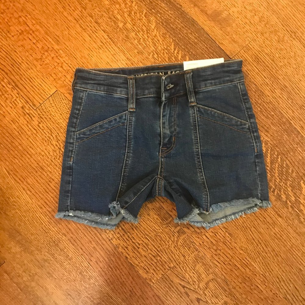 AMERICAN EAGLE 00 MIDI JEAN SHORTS